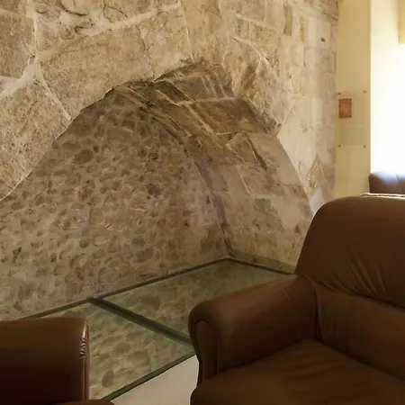 Sei Stelle Alojamento de Acomodação e Pequeno-almoço Sulmona